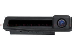 Штатная камера заднего вида Redpower CAM34 в ручку багажника для автомобиля BMW 1 coupe, 3, 5, X1, X5, X6 (до 2010 г.)